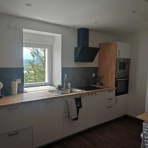 Maison Au Calme Pour 8 Personnes A 2 Pas Du Chateau D Hébergement de vacances