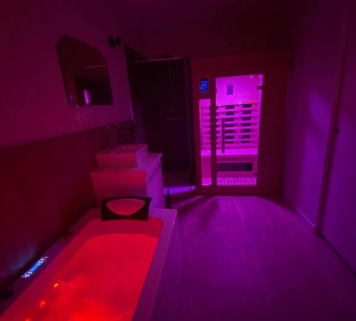Appartamento L'Atelier, Sauna & Spa Riorges Francia