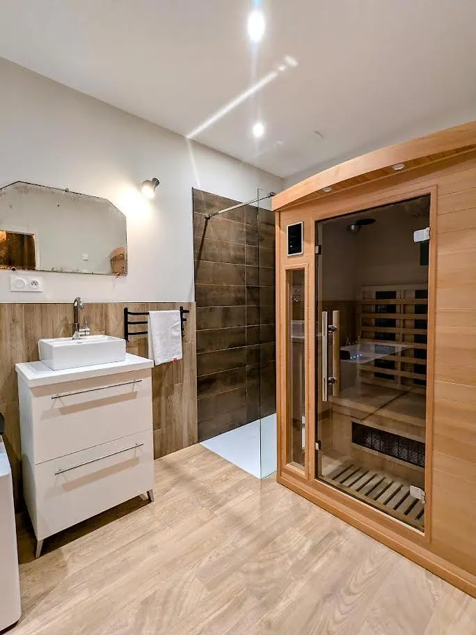Appartamento L'Atelier, Sauna & Spa Riorges